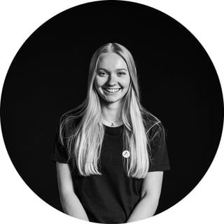 LENA HÖGGER